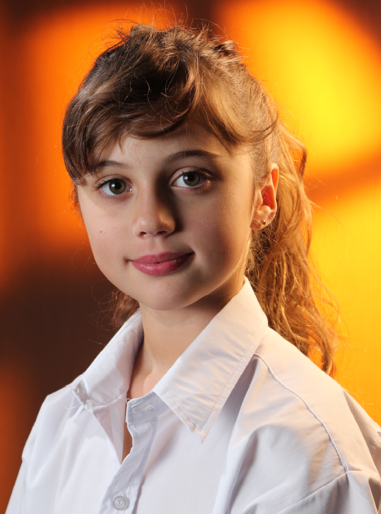 Mesa de trabajo 15 copia 19